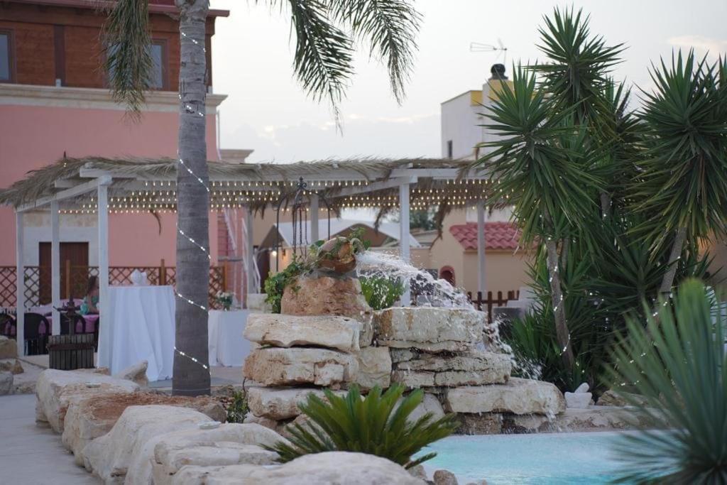 Il Germoglio Hotel Bisceglie Eksteriør billede